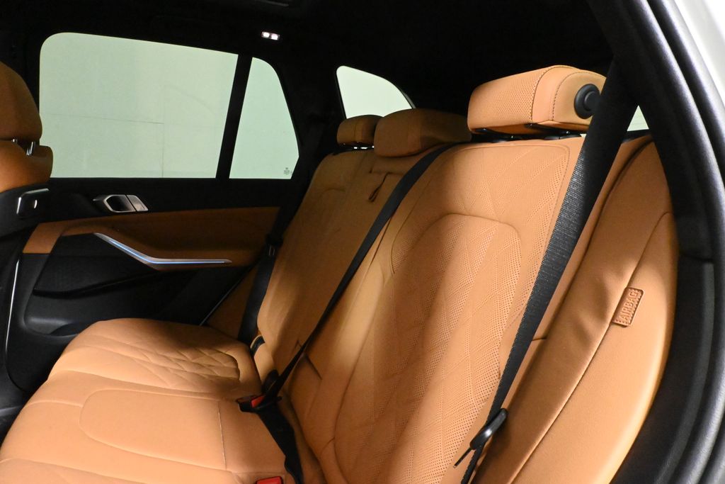 Thumbnail: 2024 BMW X5 - 5