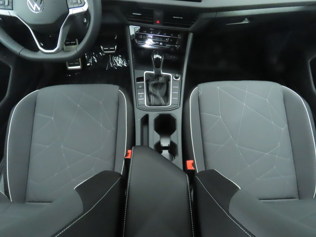 Thumbnail: 2026 Volkswagen Jetta - 16