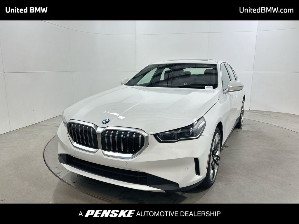 Thumbnail: 2026 BMW 5 Series - 1