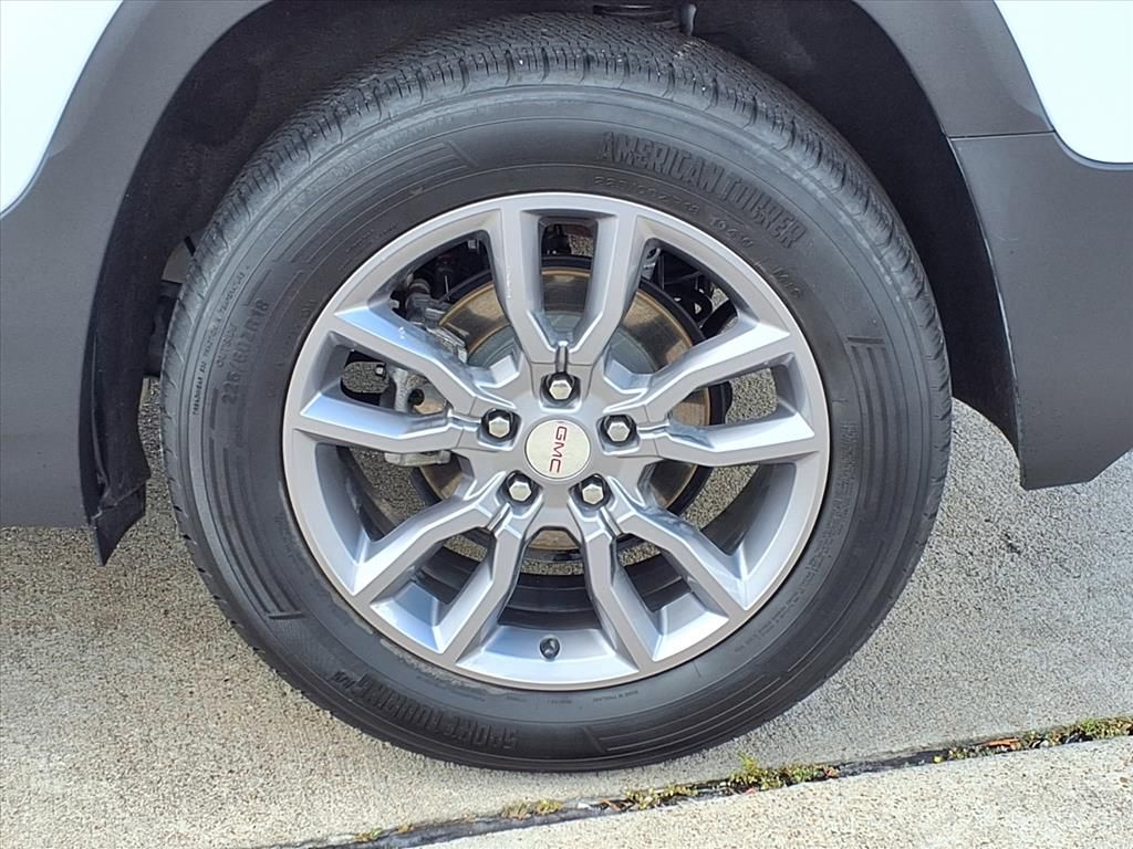2024 GMC Terrain SLT White at Texan Dodge Chrysler Jeep Ram