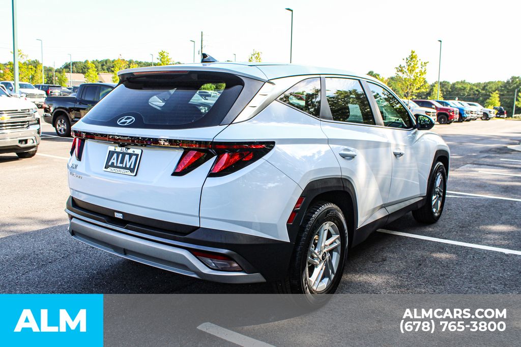 2025 Hyundai Tucson SE photo 5