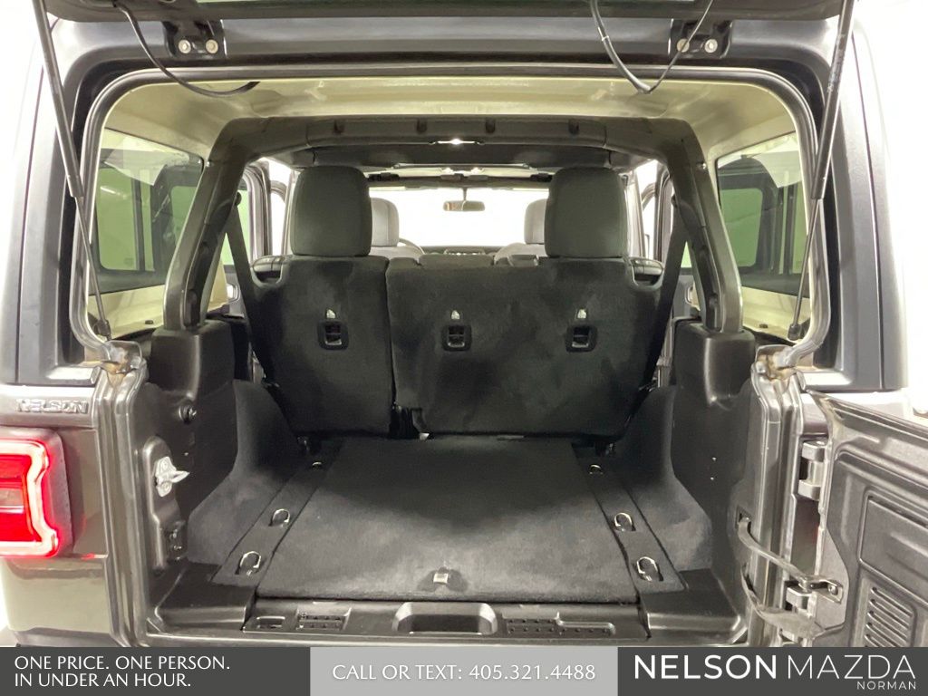 2019 Jeep Wrangler Unlimited Sahara - Photo 16
