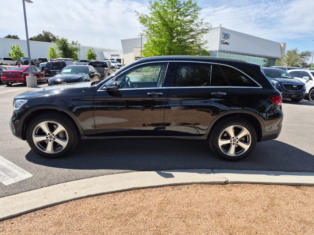 Used Car 2022 Mercedes-benz Glc  Glc 300 For Sale Under $35,000 In Austin, Texas