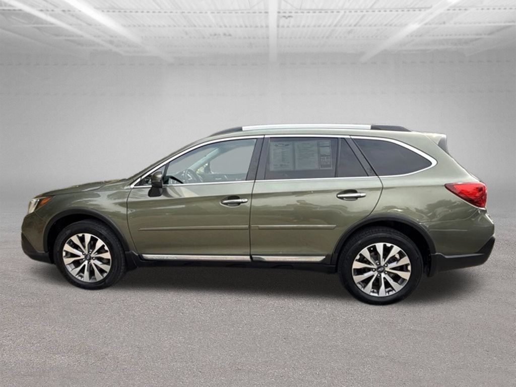 2019 Subaru Outback 2.5i Green at Klick Lewis Buick Chevrolet