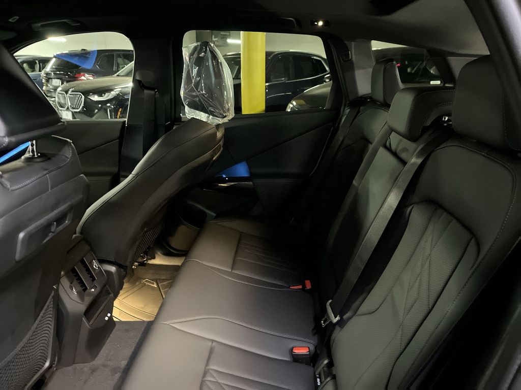 Thumbnail: 2026 BMW X3 - 23