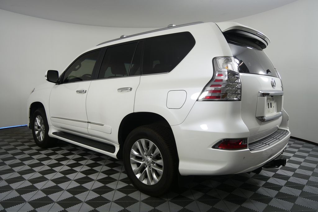 2017 Lexus GX 460 5