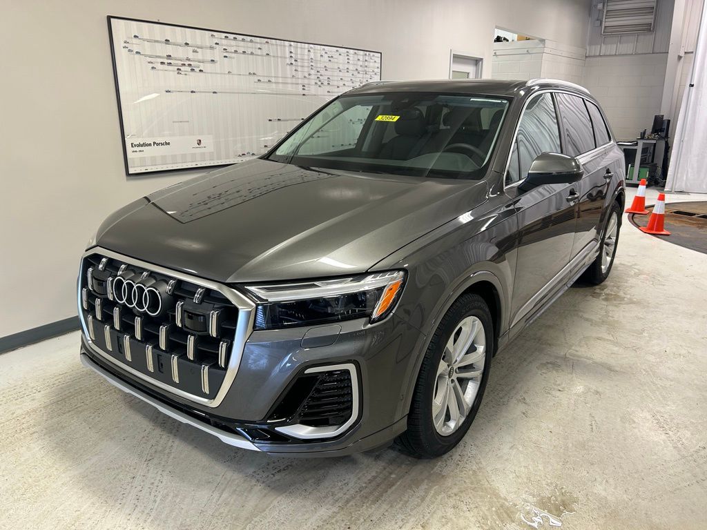 2026 Audi Q7 quattro Premium Plus 55 TFSI