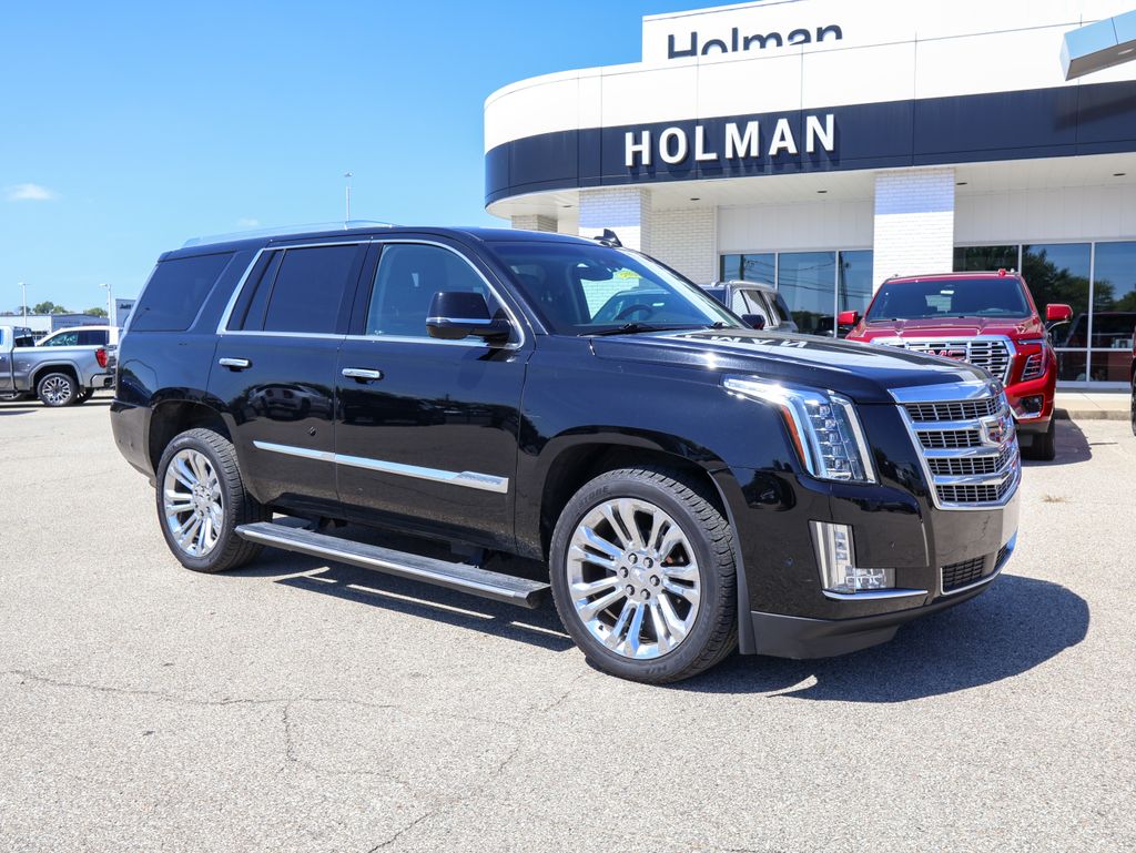  2018 Cadillac Escalade Premium Luxury 4WD   