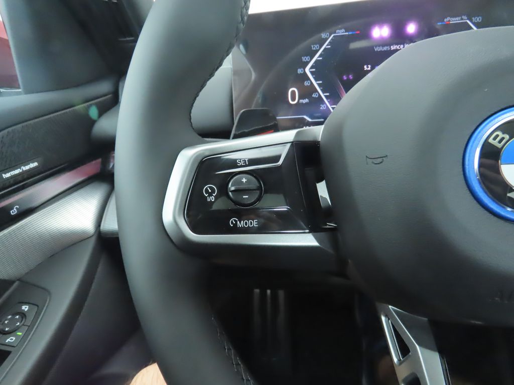 Thumbnail: 2024 BMW i5 - 11