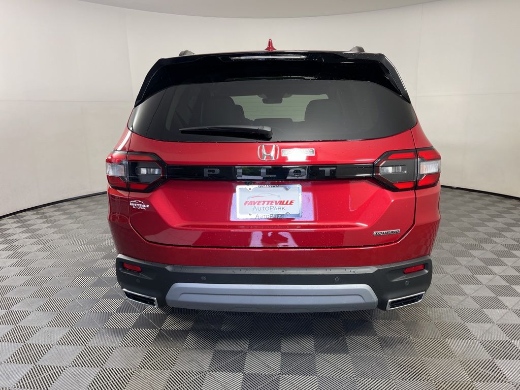 2025 Honda Pilot Touring 4