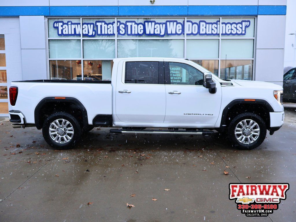 2022 GMC Sierra 2500HD Denali Crew Cab 4WD