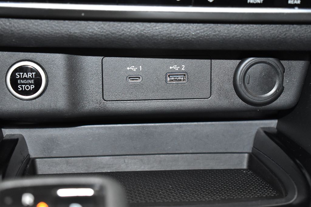 Thumbnail: 2021 Nissan Rogue - 23