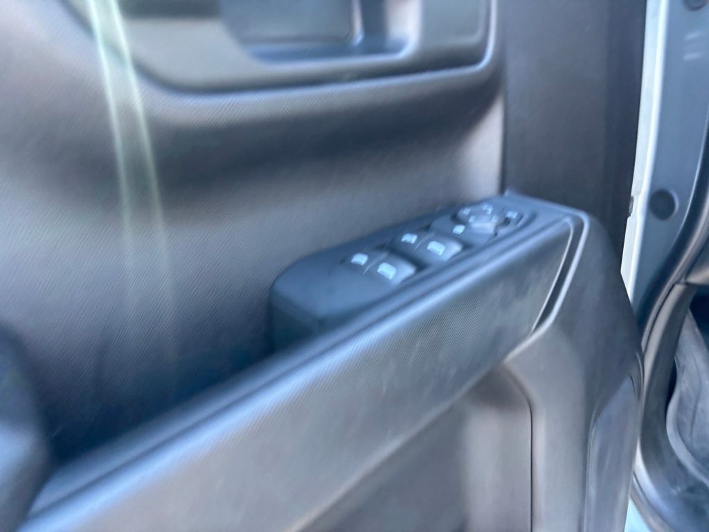 Used Car 2024 Chevrolet Silverado 1500  Custom For Sale Under $35,000 In Austin, Texas