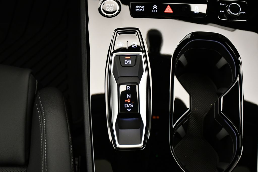 Thumbnail: 2025 Audi A5 - 30