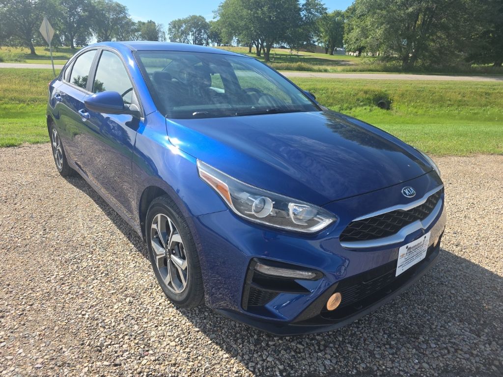 Deep Sea Blue 2020 Kia Forte Sedan Front-Wheel Drive Continuously Variable Transmission