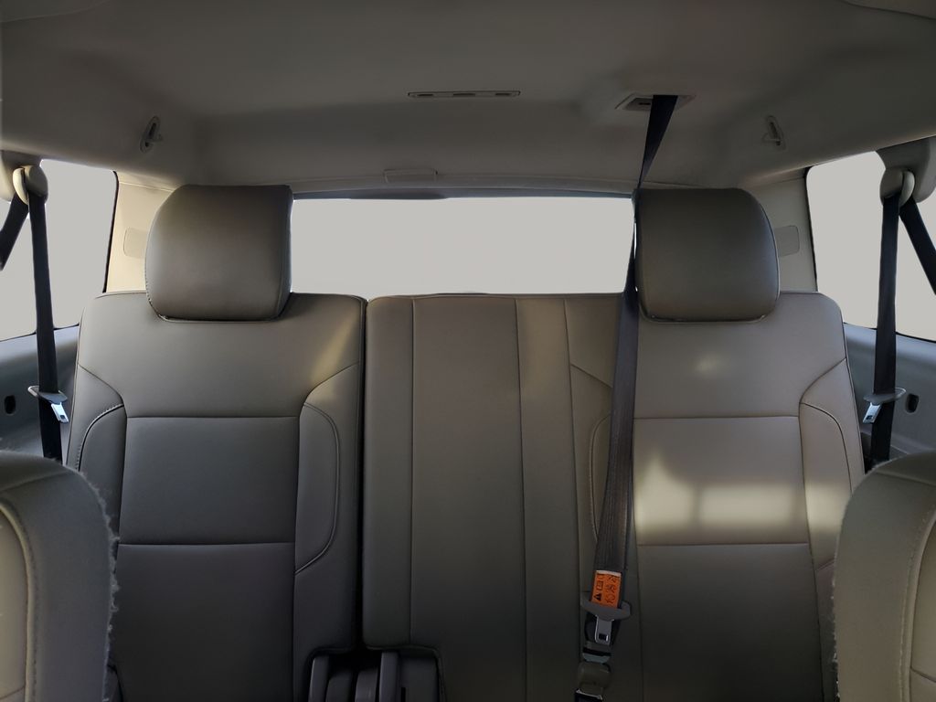 Used Car 2020 Chevrolet Suburban  Lt For Sale Under $20,000 In Austin, Texas