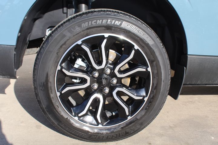 Used Car 2022 Ford Maverick  Lariat For Sale Under $30,000 In Georgetown, Texas