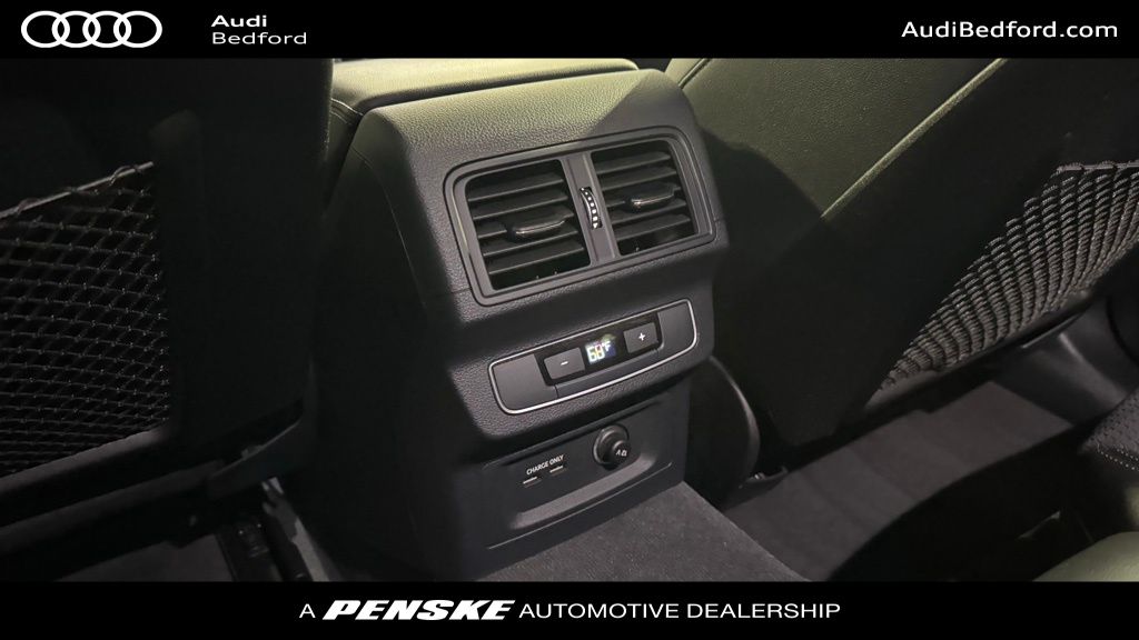 Thumbnail: 2022 Audi SQ5 - 5