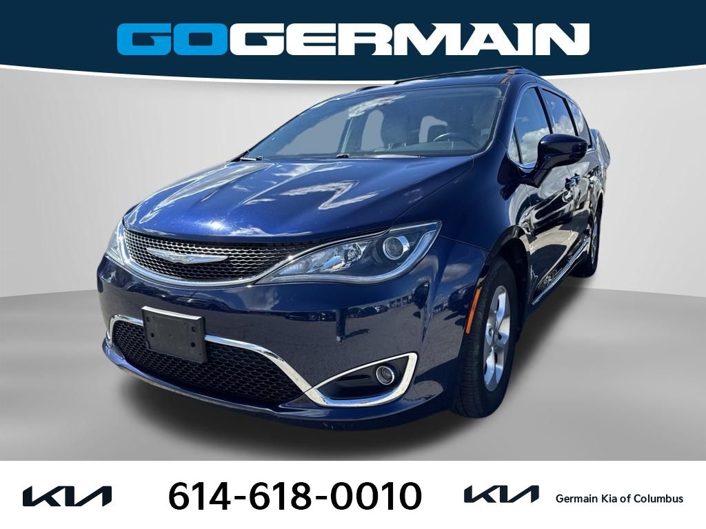 2017 Chrysler Pacifica Touring L Plus