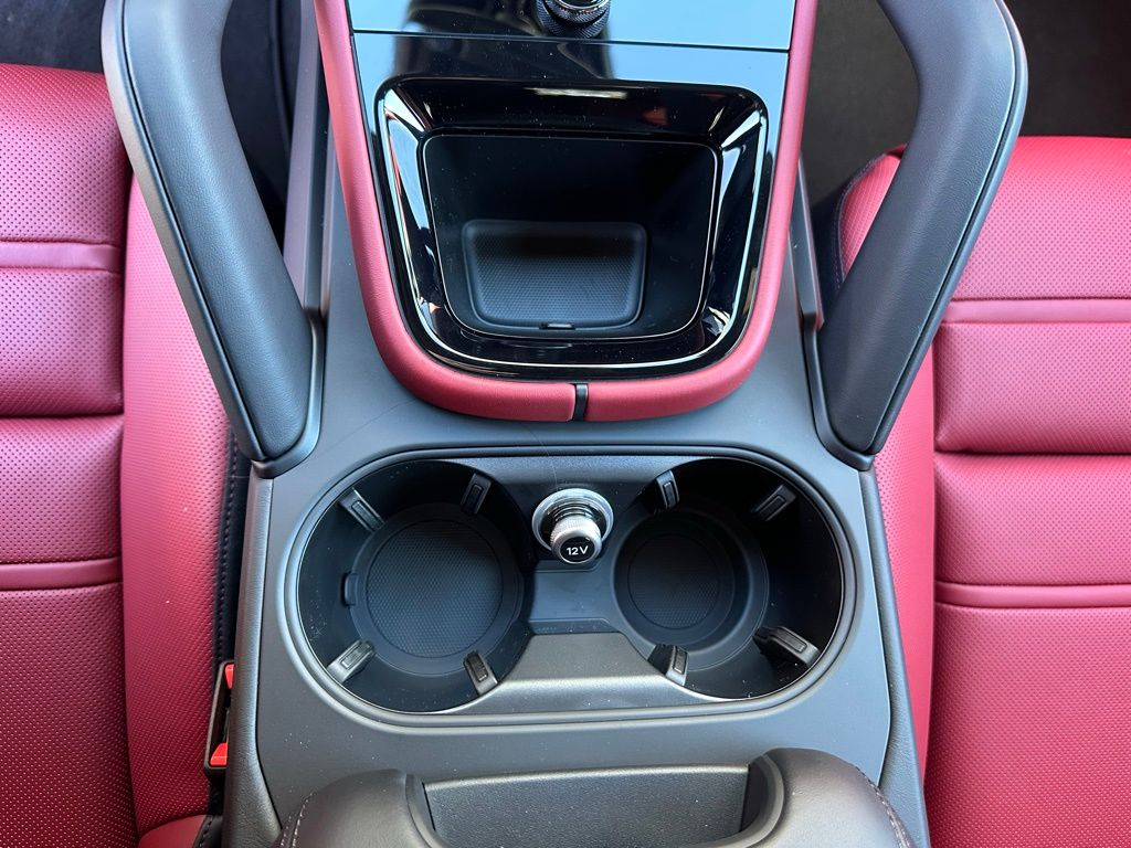 Thumbnail: 2026 Porsche Cayenne - 28