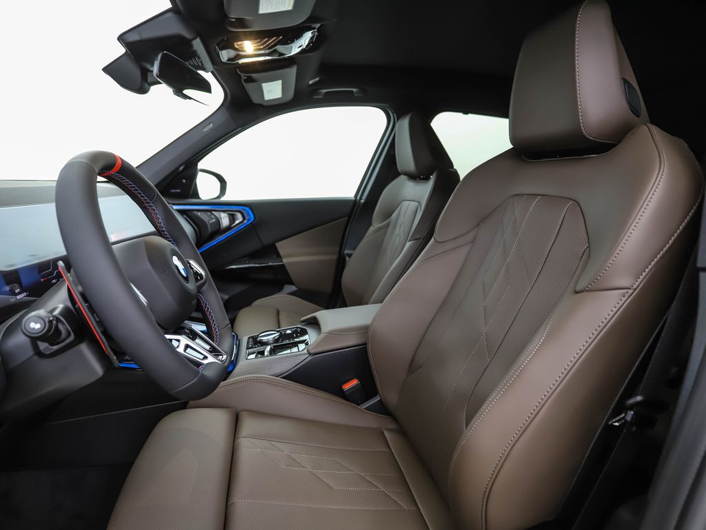 Thumbnail: 2026 BMW X3 - 11