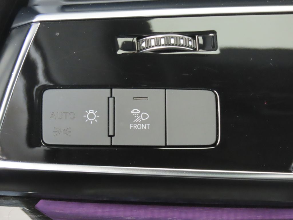 Thumbnail: 2022 Audi Q7 - 19