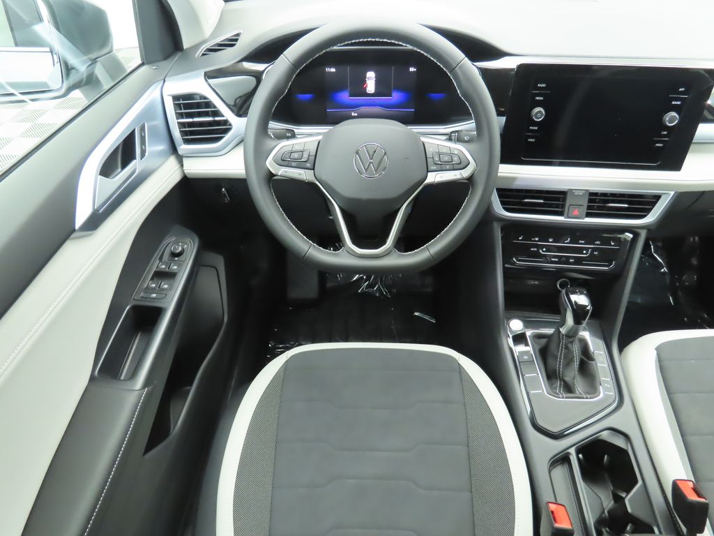 Thumbnail: 2026 Volkswagen Taos - 10