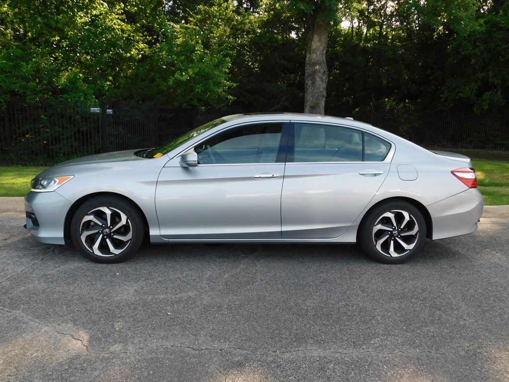 Thumbnail: 2017 Honda Accord - 2