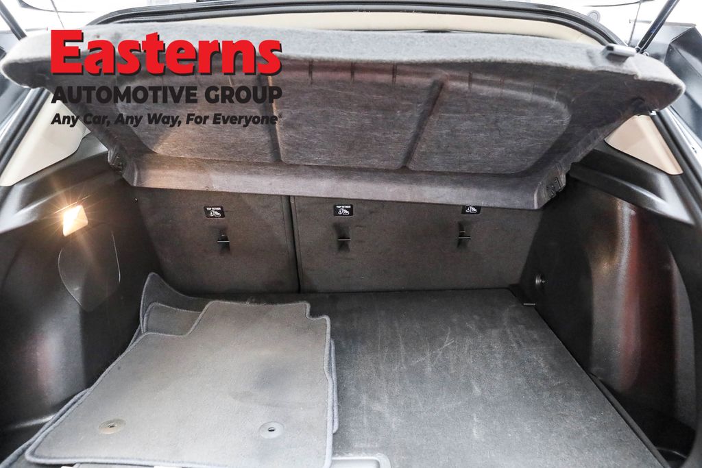 Used 2024 White Buick Sport Touring image 9