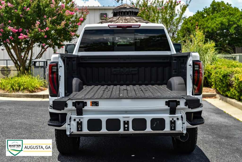 Used 2025 GMC Sierra 3500HD Truck