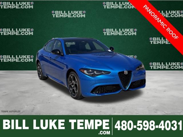 Misano Blue Metallic 2025 Alfa Romeo Giulia Sedan 8-Speed Automatic