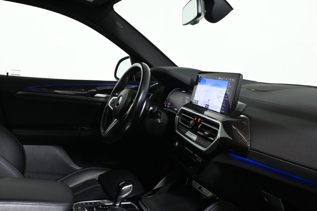 Thumbnail: 2023 BMW X4 - 30