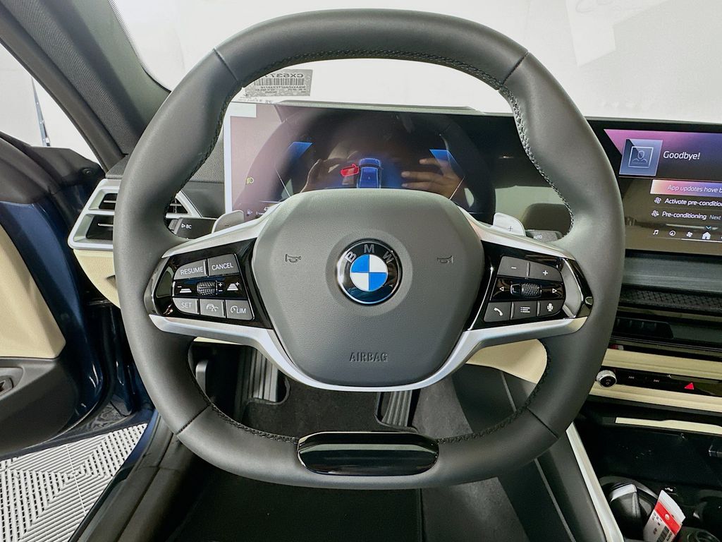 Thumbnail: 2026 BMW 4 Series - 10