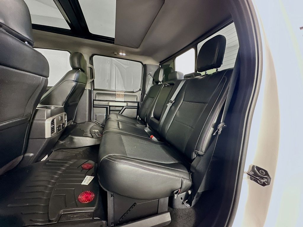 Thumbnail: 2019 Ford Econoline - 24