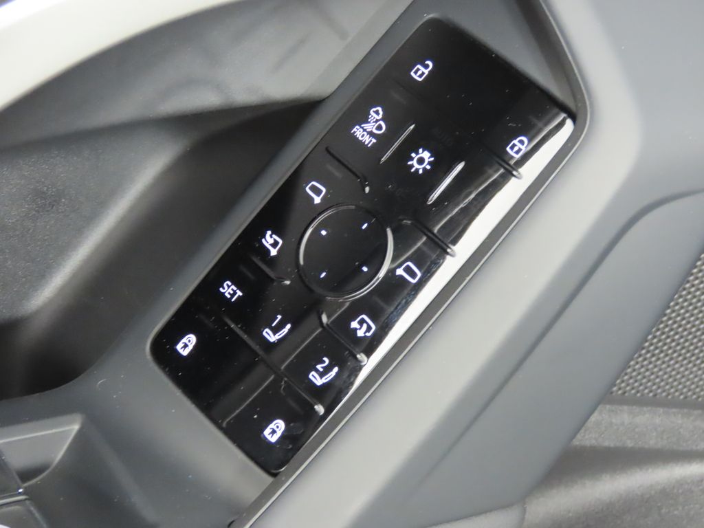 Thumbnail: 2026 Audi Q5 - 28