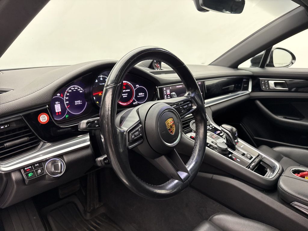 2021 Porsche Panamera 4 10