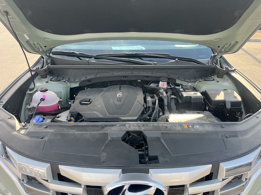 Used 2022 Green Hyundai SEL image 30