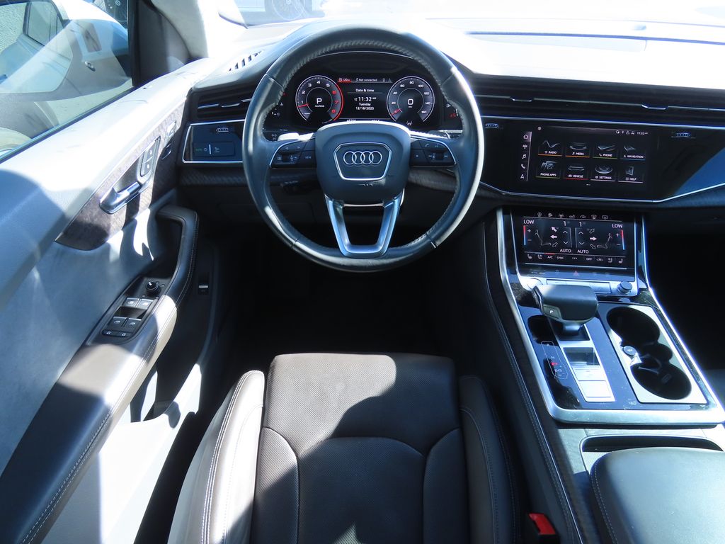 Thumbnail: 2019 Audi Q8 - 5