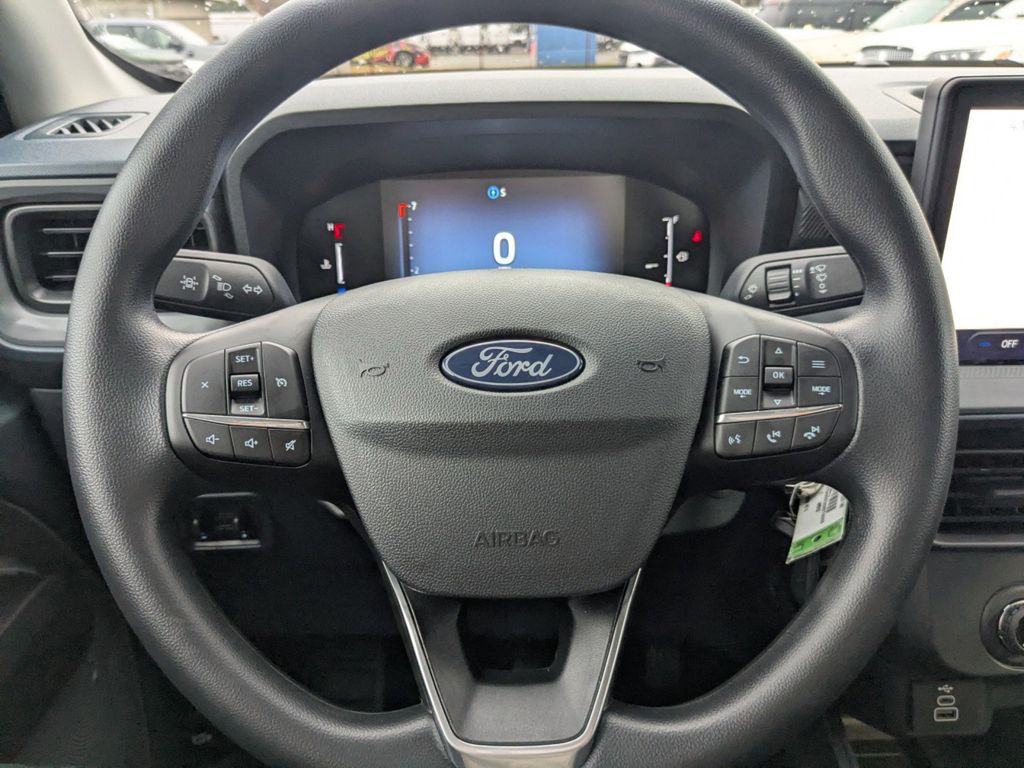 2025 Ford Maverick XL