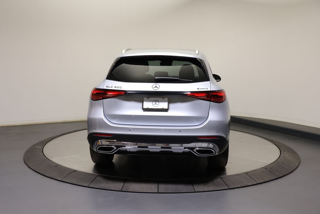 Thumbnail: 2026 Mercedes-Benz GLC - 4