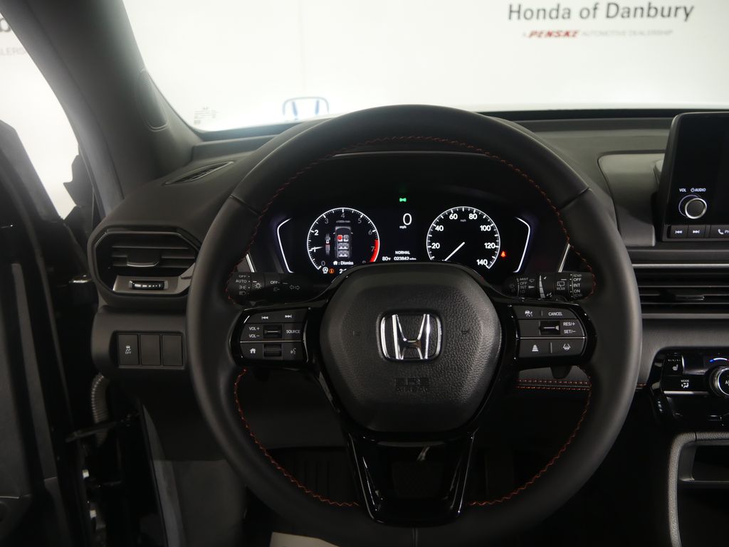 Thumbnail: 2025 Honda Pilot - 16