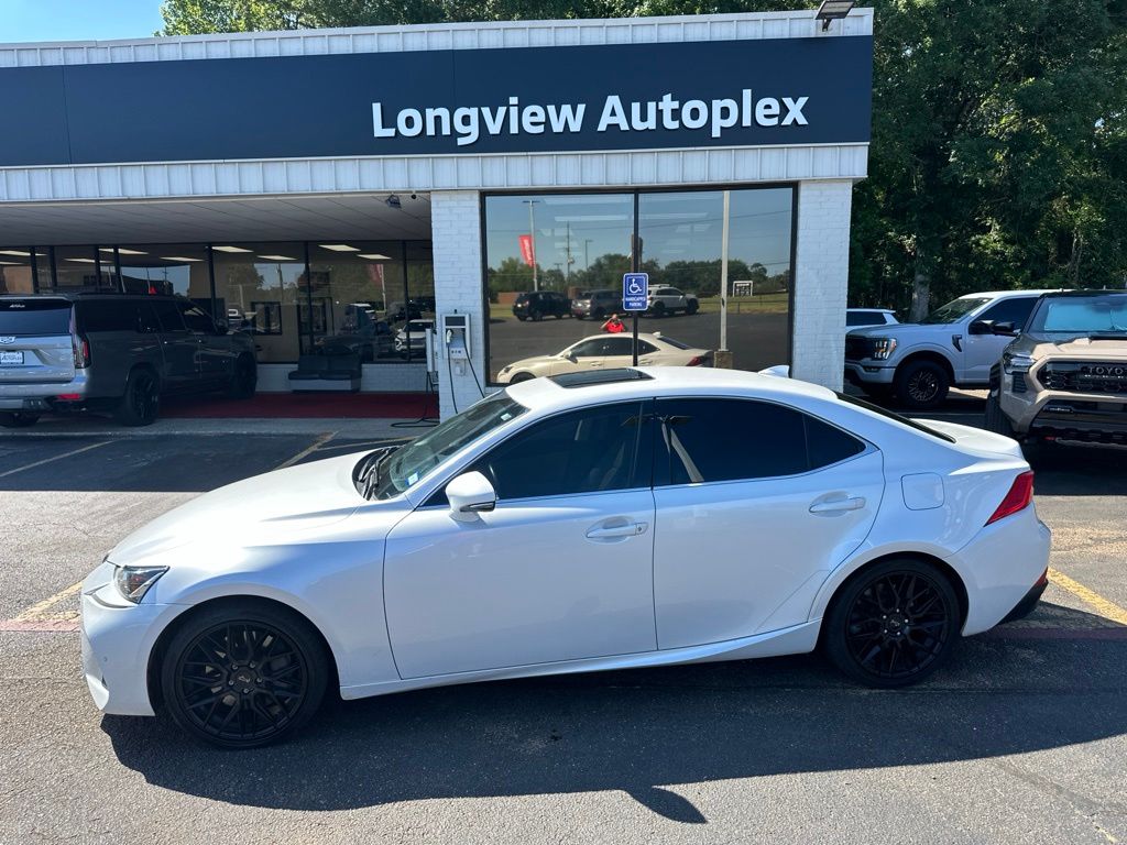 White 2019 Lexus IS Sedan Rear-Wheel Drive 8-Speed Dual Clutch