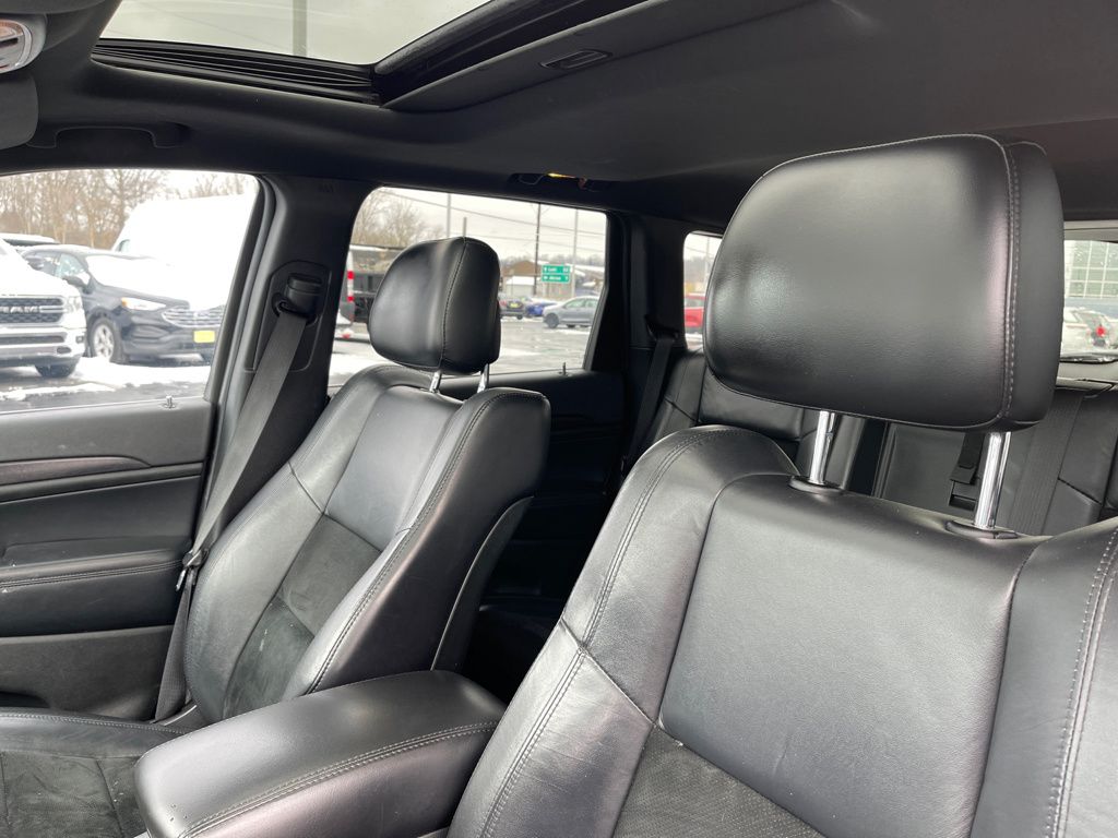 used 2015 Jeep Grand Cherokee car, priced at $13,000