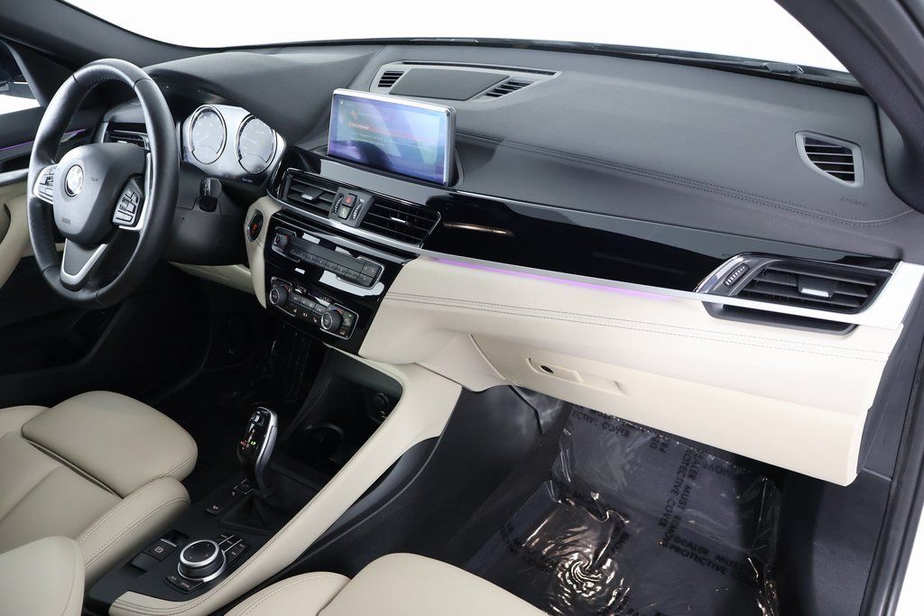 Thumbnail: 2020 BMW X2 - 9