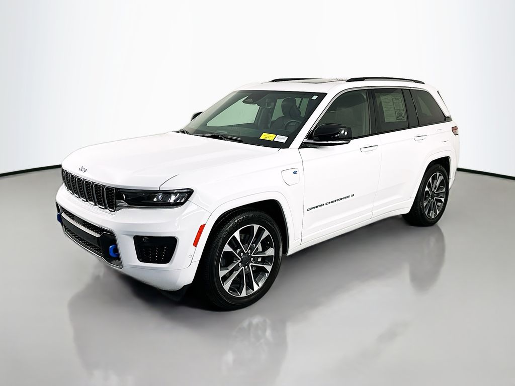 JeepGrand Cherokee3