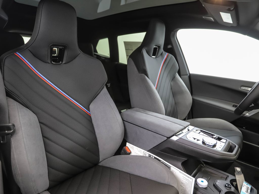 2026 BMW iX  31