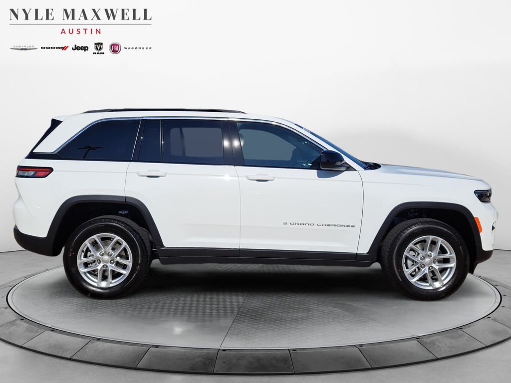 New Car 2025 Jeep Grand Cherokee  Laredo X For Sale Under $35,000 In Austin, Texas