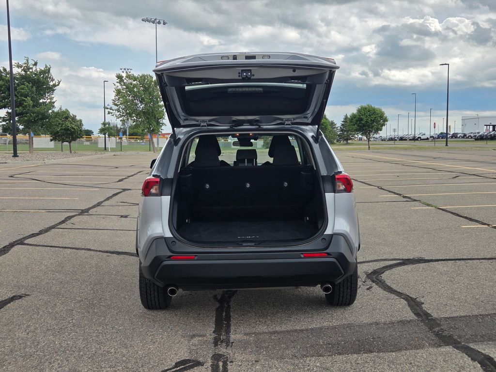 2019 Toyota RAV4 Hybrid LE