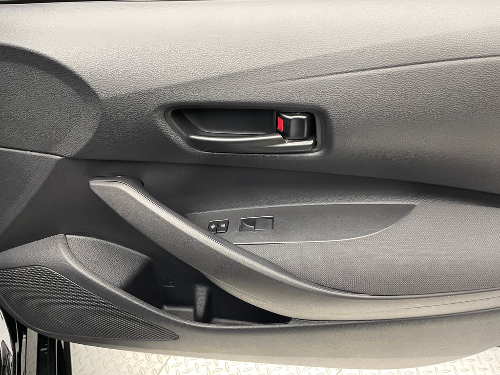 Thumbnail: 2025 Toyota Corolla - 14