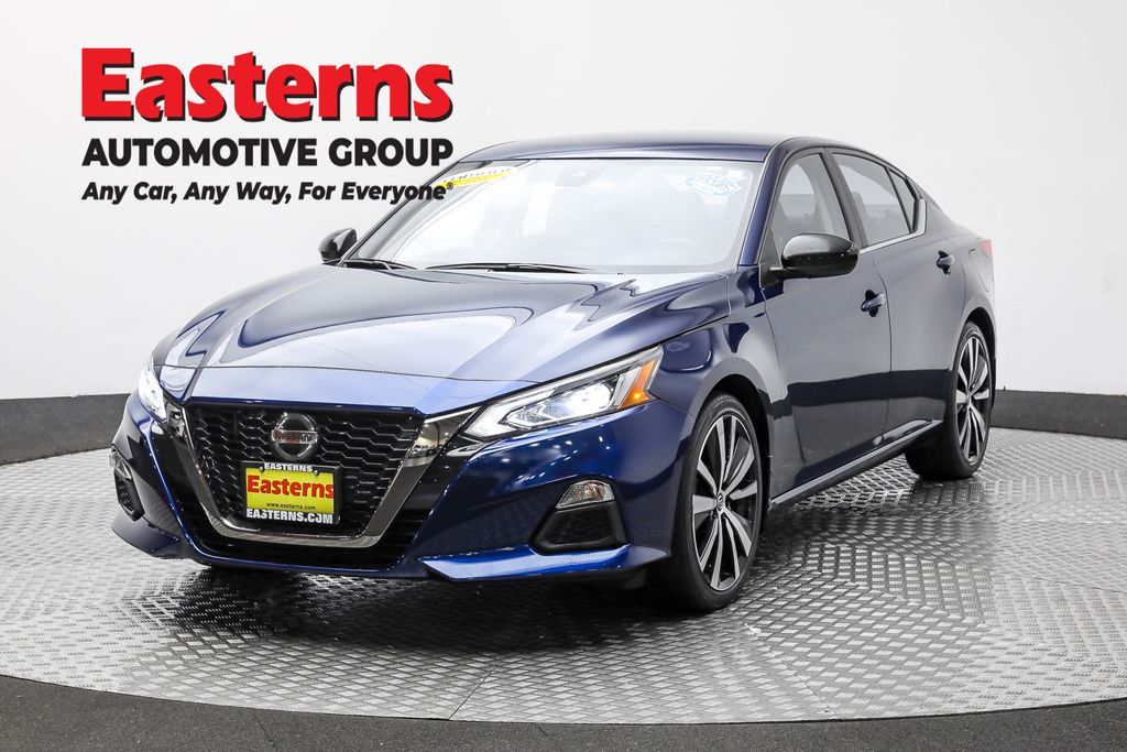 2022 Nissan Altima 2.5 SR FWD